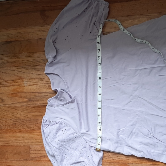 Time and Tru maternity lavender eyelet sleeve shirt small - Picture 3 of 4